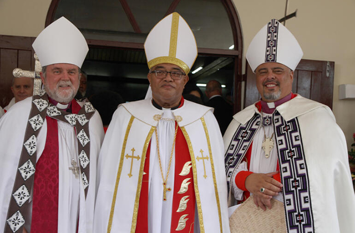 Ang Taonga _Archbishops -Philip -Richardson --Sione -Uluilakepa --Don -Tamihere --Holy -Trinity -Cathedral -Suva _230311_700x 460