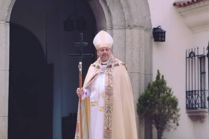 The Most Revd Ramón Ovalle Leiva, the Primate of Iglesia Anglicana de la Región Central de América, Diocesan Bishop of Guatemala and Acting Bishop of Panama, outside the Catedral Episcopal Santiago Apóstol in Guatemala City.  